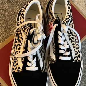 Vans Old Skool Leopard Print Sneakers